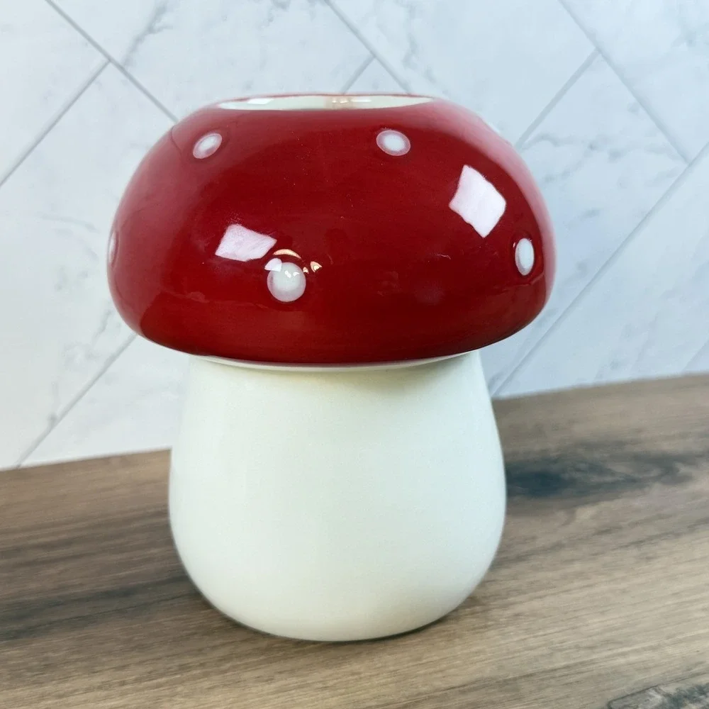 Huntington Home‎ Red & White Mushroom Ceramic Vase Novelty Decor Cottagecore